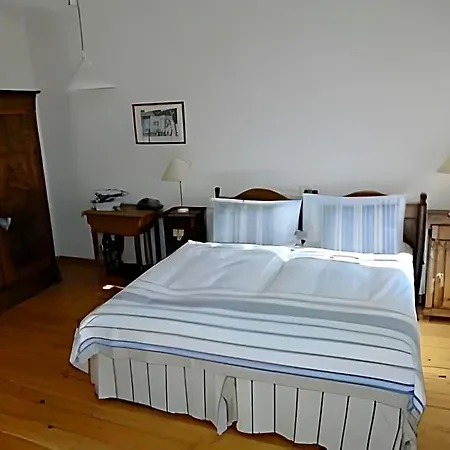 De La Gare Hotel