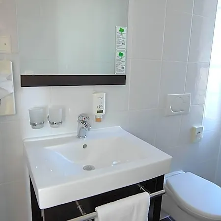 Hotel De La Gare 3*