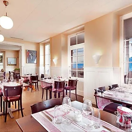 De La Gare 3* Cully